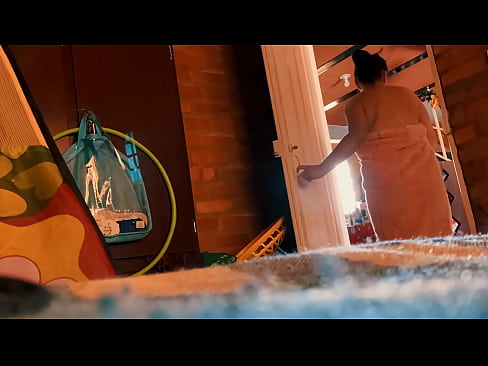 ❤️ Amcam beni duşa kadar takip ediyor, ben duş alırken beni sikiyor. Sadece porno bize %tr.zoomporno.ru ❌️❤